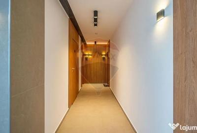 Apartament cu 3 camere decomandat în Astra - 10