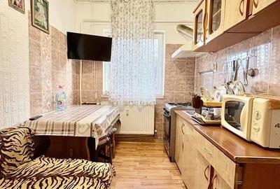 Apartament cu 3 camere în Petrișor - 1