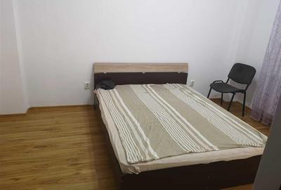 Apartament cu 2 camere semidecomandat, mobilat în Baza 3 - 2