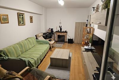 Apartament cu 3 camere în Păcurari
