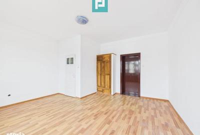 Casă cu 4 camere decomandat în Rontău - 10