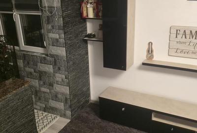 Km 4-5  2 camere semidecomandat - 3