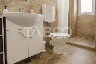 Casa de vanzare in Zavoi cu 3 camere 2 bai curte libera de 50 mp - 12