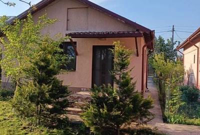 Casă cu 4 camere cu Teren 170 Mp în Lipănești - 4