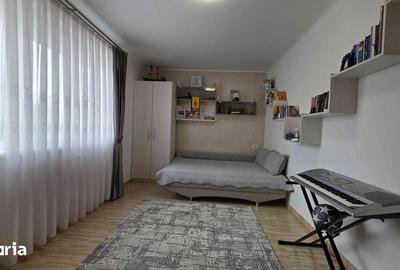 Casă cu 3 camere cu Teren 1008 Mp în Sânmartin - 11
