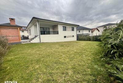Casă cu 4 camere cu Teren 490 Mp în Șelimbăr - 1
