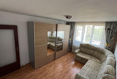 Apartament cu 2 camere decomandat în Rogerius