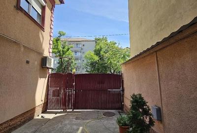 Casă cu 3 camere cu Canalizare în Girocului - 10