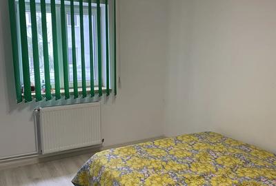 Apartament cu 3 camere decomandat în Piața Centrală - 9