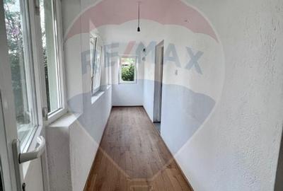 Casă / Vilă cu 5 camere de vânzare - 4