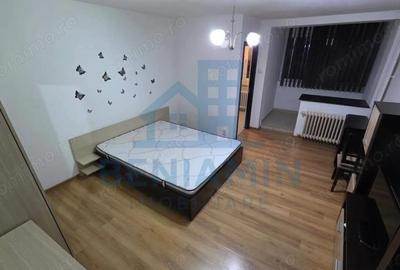 Garsoniera etaj 3 in Brazda pe Amaradia 31mp mobilata utilata - 1