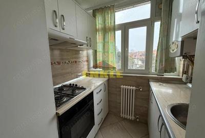 Apartament 2 camere zona Liceului Economic - 2