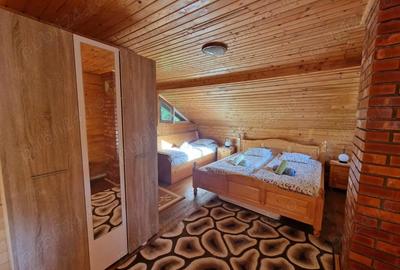 Casă cu 2 camere cu Teren 550 Mp în Central