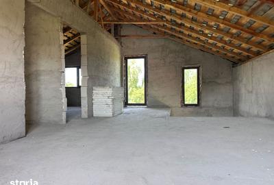 Casă cu 4 camere cu Teren 396 Mp în Comișani - 7