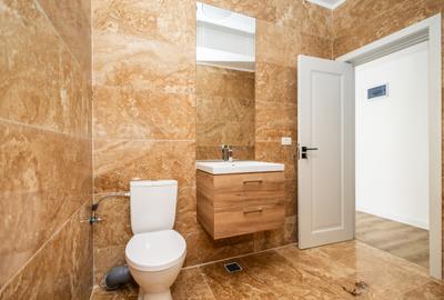 Apartament cu 3 camere decomandat, mobilat în Central - 9