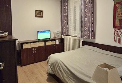 Apartament cu 3 camere semidecomandat în Berceni - 5
