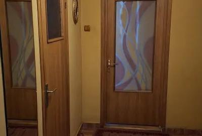 Apartament cu 4 camere decomandat în 1 Decembrie - 3
