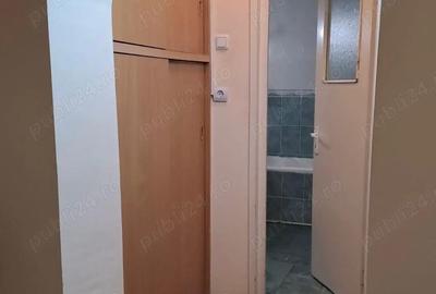 Inchiriez apartament 2 camere Micro 9, Targovi?te - 3