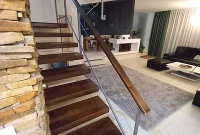 Casă individuală cu 6 camere cu Canalizare în Central - 7