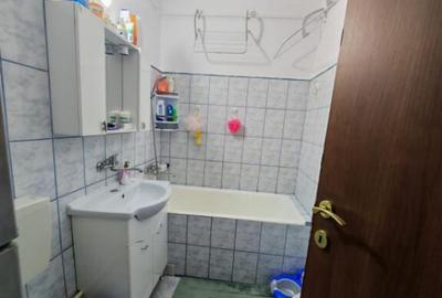 Apartament cu 2 camere semidecomandat în Calea Severinului