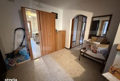 Apartament cu 3 camere decomandat în Micro 6 - 5