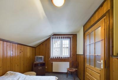 CASA DE VANZARE SINAIA | Eleganță, Confort și Priveliști Montane de exceptie - 14