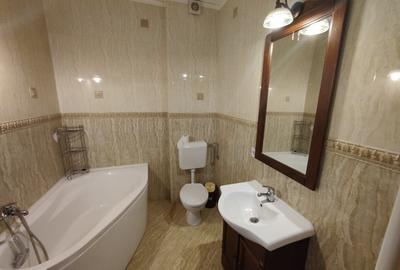 Apartament cu 3 camere decomandat în Drumul Taberei - 16