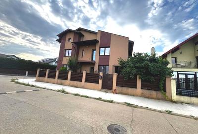 Casă individuală cu 5 camere cu Canalizare în Albert