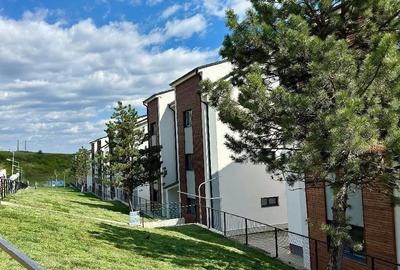 Apartament cu 3 camere semidecomandat în Vest - 2