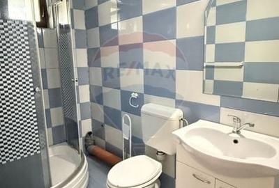 Casă cu 5 camere cu Teren 363 Mp în Central - 11