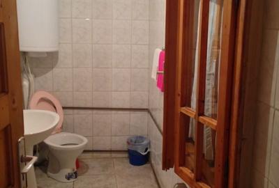Casă cu 6 camere cu Teren 1620 Mp în Bran - 2
