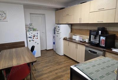 Casă cu 4 camere în Central - 4