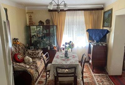 Casă cu 3 camere cu Teren 439 Mp în Central - 7