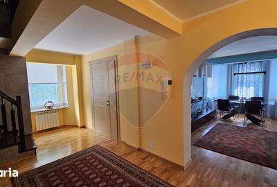 Casă cu 8 camere cu Teren 811 Mp în Obcini - 3