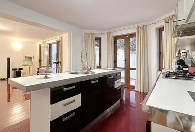 Casă individuală cu 5 camere cu Teren 340 Mp în Central - 11