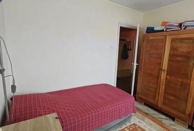 Apartament 4 camere, 2 bai, 70 mp - zona verde si linistita - 8