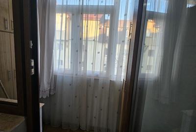Apartament cu 2 camere nedecomandat în George Enescu - 2