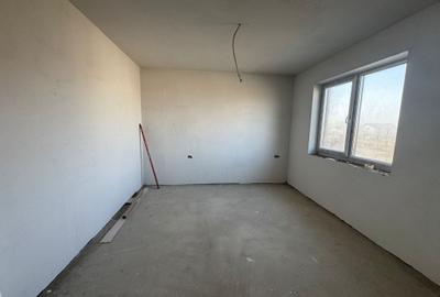 Duplex cu 4 camere cu Canalizare în Moșnița Nouă - 10