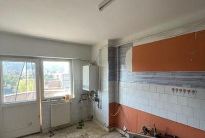 Apartament de 2 camere decomandat, 54 mp, etaj 4, zona Cated - 7