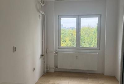 Apartament cu 3 camere decomandat în Colentina - 9