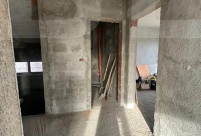 Casă cu 5 camere cu Teren 430 Mp în Central - 2