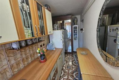 Apartament cu 2 camere nedecomandat în Micro II - 17