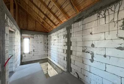 Casă cu 3 camere cu Teren 339 Mp în Central - 5