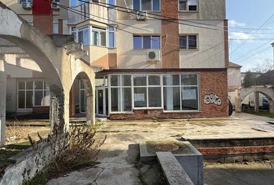 Spațiu comercial, de 158 mp, în Nord - 2