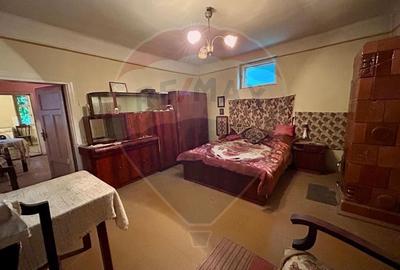 Casă cu 3 camere cu Canalizare în Ultracentral - 6