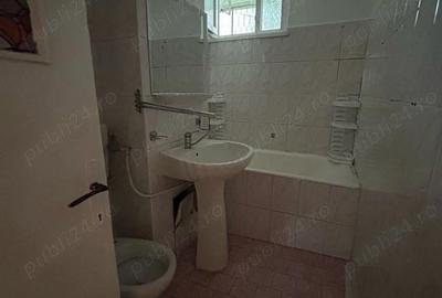Apartament cu 3 camere decomandat în Central - 3