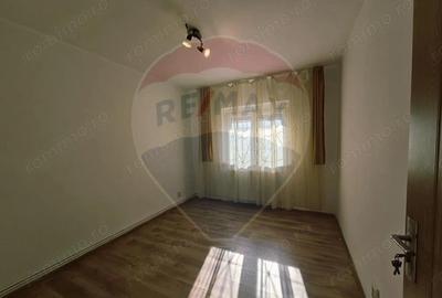 Apartament 3 camere - 3