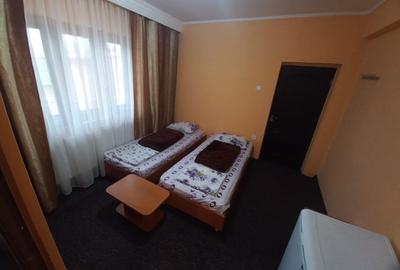 Casă cu 5 camere cu Canalizare în Faleza Nord - 3