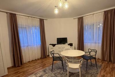 Garsoniera Brasov Bunloc intrare din DN1 - 5