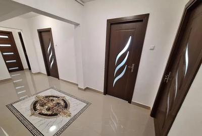 ►Abator 3 Camere Decomandate 72m² Renovat Centrala pe Gaze Liber - 1